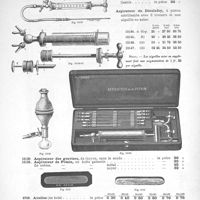 0014 - Page 16 - Aspirateur de Callot, pour abcès froids, en boîte métallique stérilisable. Aspirateur de Dieulafoy, à piston stérilisable avec 3 trocarts et une aiguille en acier. Aspirateur des graviers, de Guyon, sans la sonde...