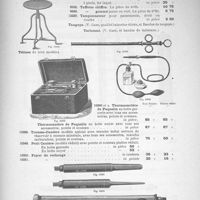 0107 - Page 109 - Tabouret à hauteur variable. Tamponneur pour pansements, droit ou courbe. Thermocautère de Paquelin en boîte gainerie avec tous ses accessoires, pointe et couteau. Foyer de rechange. Champignon en platine.