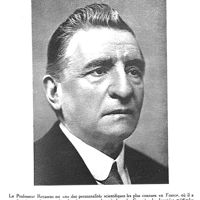 0049 - Page 47 - Professeur Recasens.