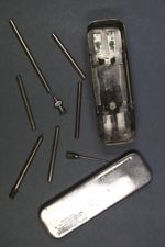 Boîte à stylets pour digitaline nativelle