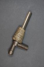 Laveur pour injections vaginales et intra-utérines