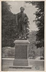 Larrey, Hippolyte Félix. Statue au Val de Grâce