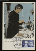 Madame Marie Curie dans son Laboratoire.. Carte postale 1er jour. Photo Roger Viollet