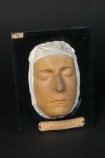 Lupus ulcéreux végétant de la face, après guérison. Homme âgé de 20 ans (V. le n° 701, même malade q [...]