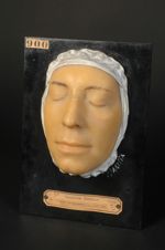 Syphilide tuberculo-gommeuse du nez, simulant le lupus. Guérison (V. le n° 890, même malade avant tr [...]